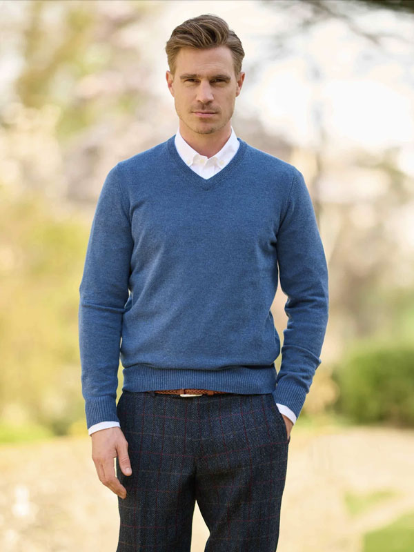 Pullover_lambswool__Midnight_met_Harris_Tweed_details_Blauw Pullover_lambswool__Midnight_met_Harris_Tweed_details_Blauw