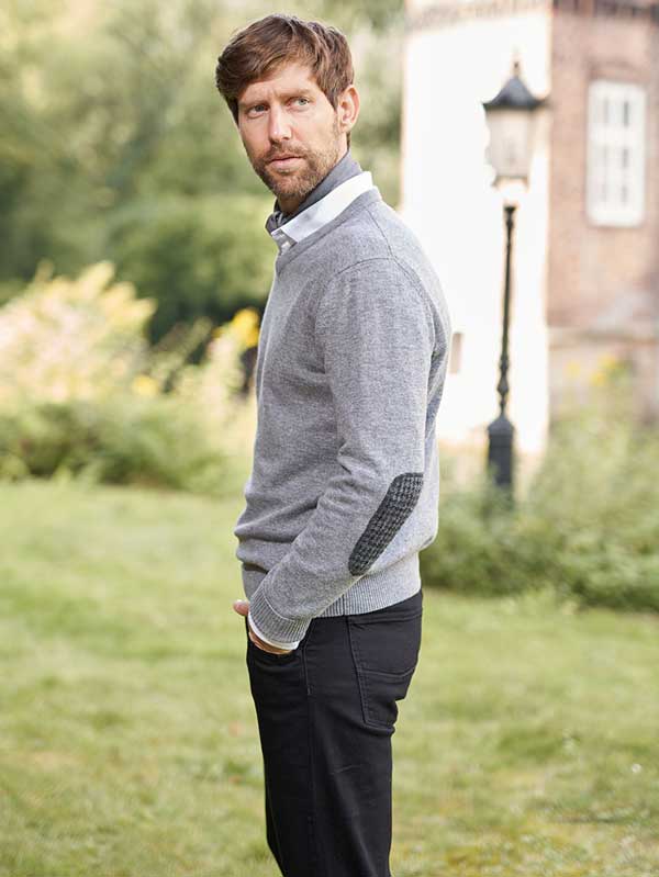 Pullover_lambswool_Cloud_Grey_met_Harris_Tweed_details_Grijs Pullover_lambswool_Cloud_Grey_met_Harris_Tweed_details_Grijs