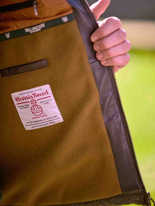 Harris Tweed Bodywarmer “Levi” Gevoerd Met Lederen Applicaties - Afbeelding 3