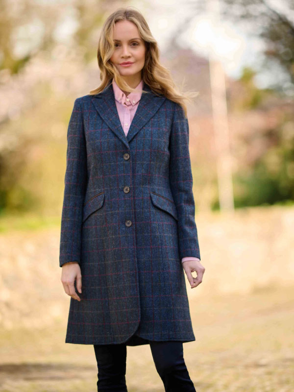 Harris_Tweed__damesjas_Blauw_met_Overruit Harris_Tweed__damesjas_Blauw_met_Overruit